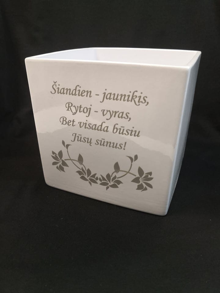Vazonas “Jūsų sūnus”