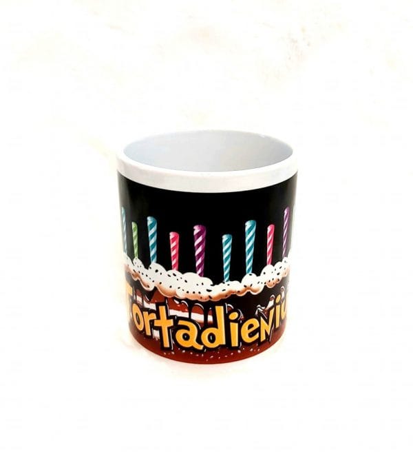 Puodelis “Su tortadieniu”