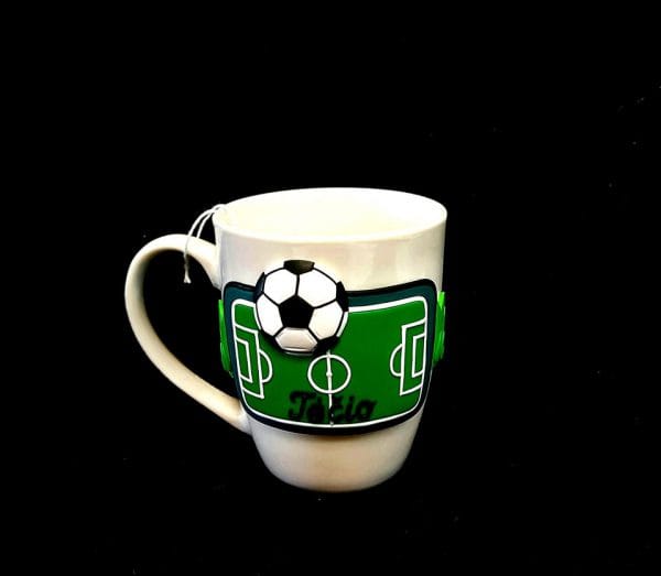 Puodelis dekoruotas modelinu “Tėčio futbolas”
