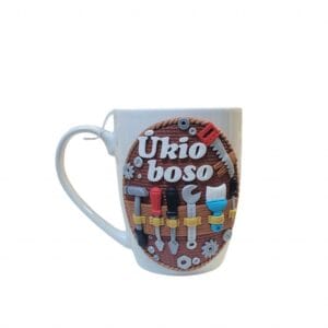 Puodelis dekoruotas modelinu „Ūkio boso”