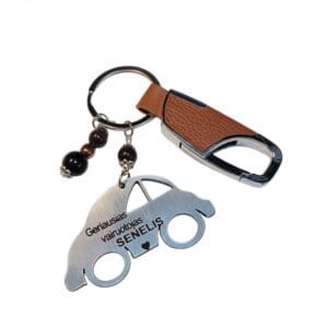 Raktų pakabukas „AUDI – vairuoja senelis” (Kopija)