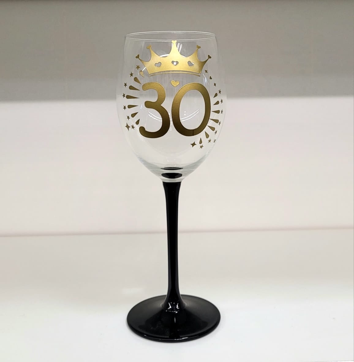 Stiklinė taurė ” 30 „